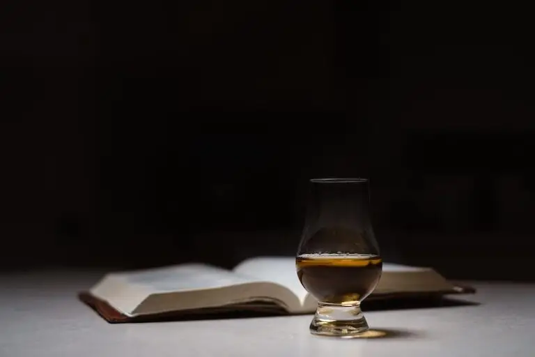 5 Essential Lessons the Bible Teaches About Alcohol