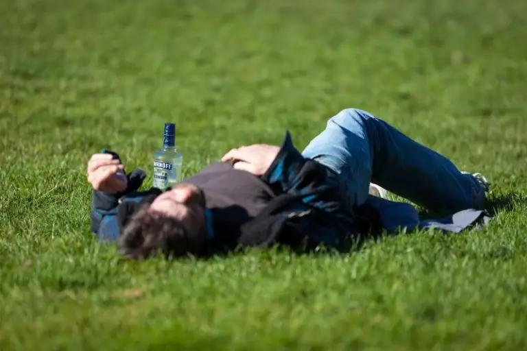 5 Ways Alcohol Abuse Can Destroy Your Long-Term Health
