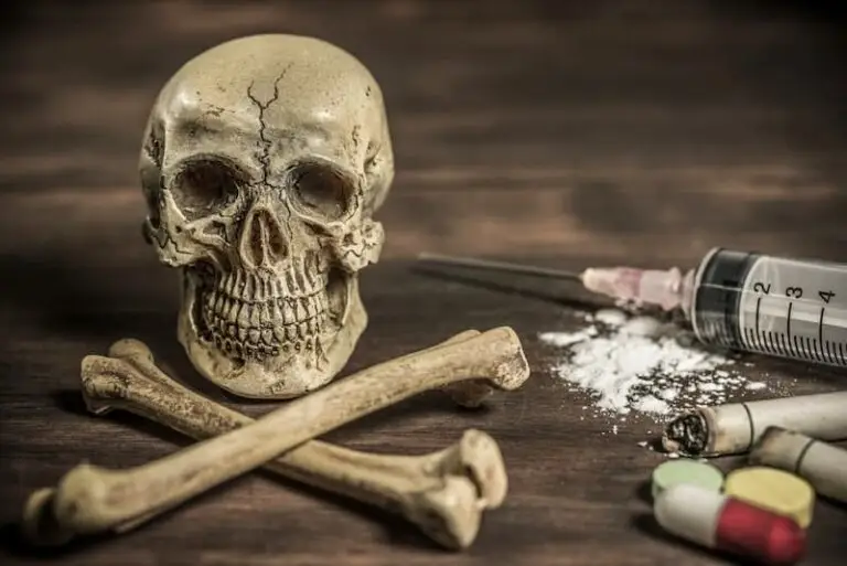 7 Physical Signs of Heroin Addiction