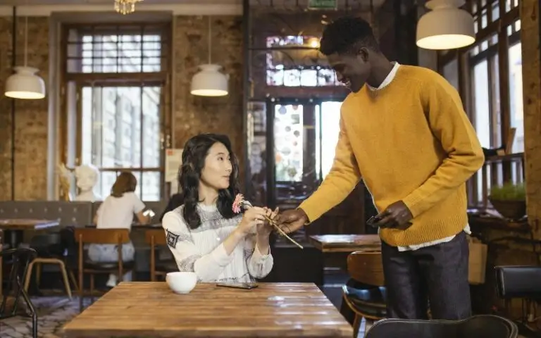 Dating in Early Sobriety: What to Consider