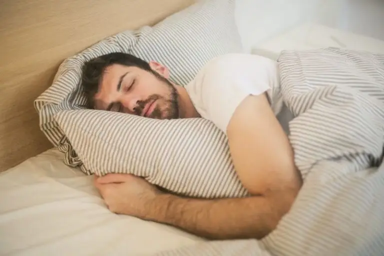 Getting Your ZZZs: 5 Ways to Improve Your Sleep for a Stronger Recovery