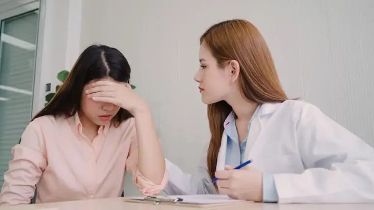 How Dual Diagnosis Treatment Helps Women in Recovery