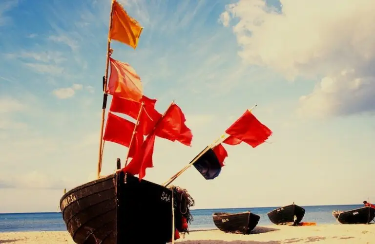 Red Flags: What To Avoid When Picking Faith-Based Rehab Centers